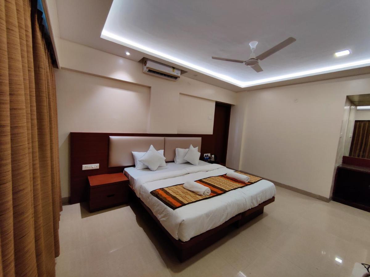 Serenity By Monarch, Baner Pune Méribel Village Exteriér fotografie