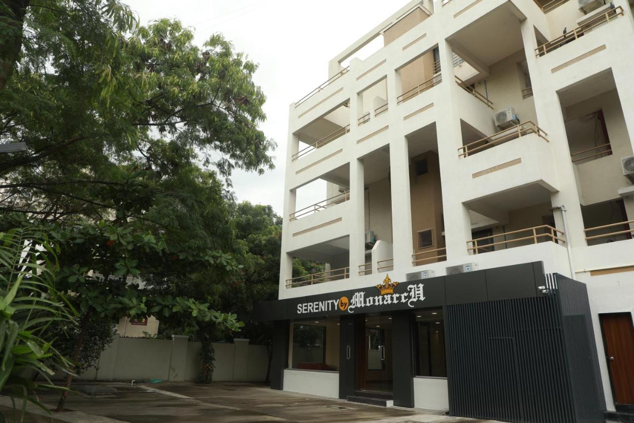 Serenity By Monarch, Baner Pune Méribel Village Exteriér fotografie