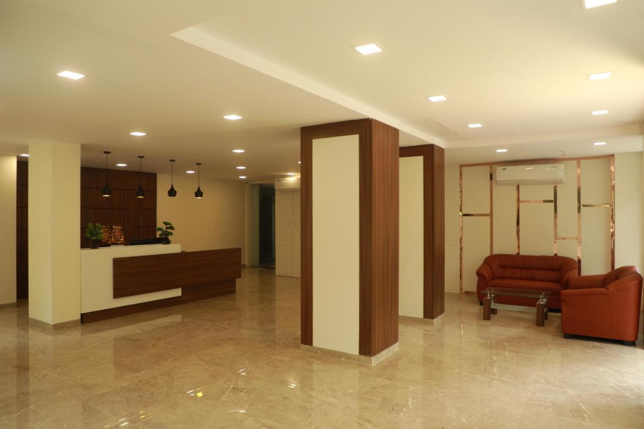 Serenity By Monarch, Baner Pune Méribel Village Exteriér fotografie