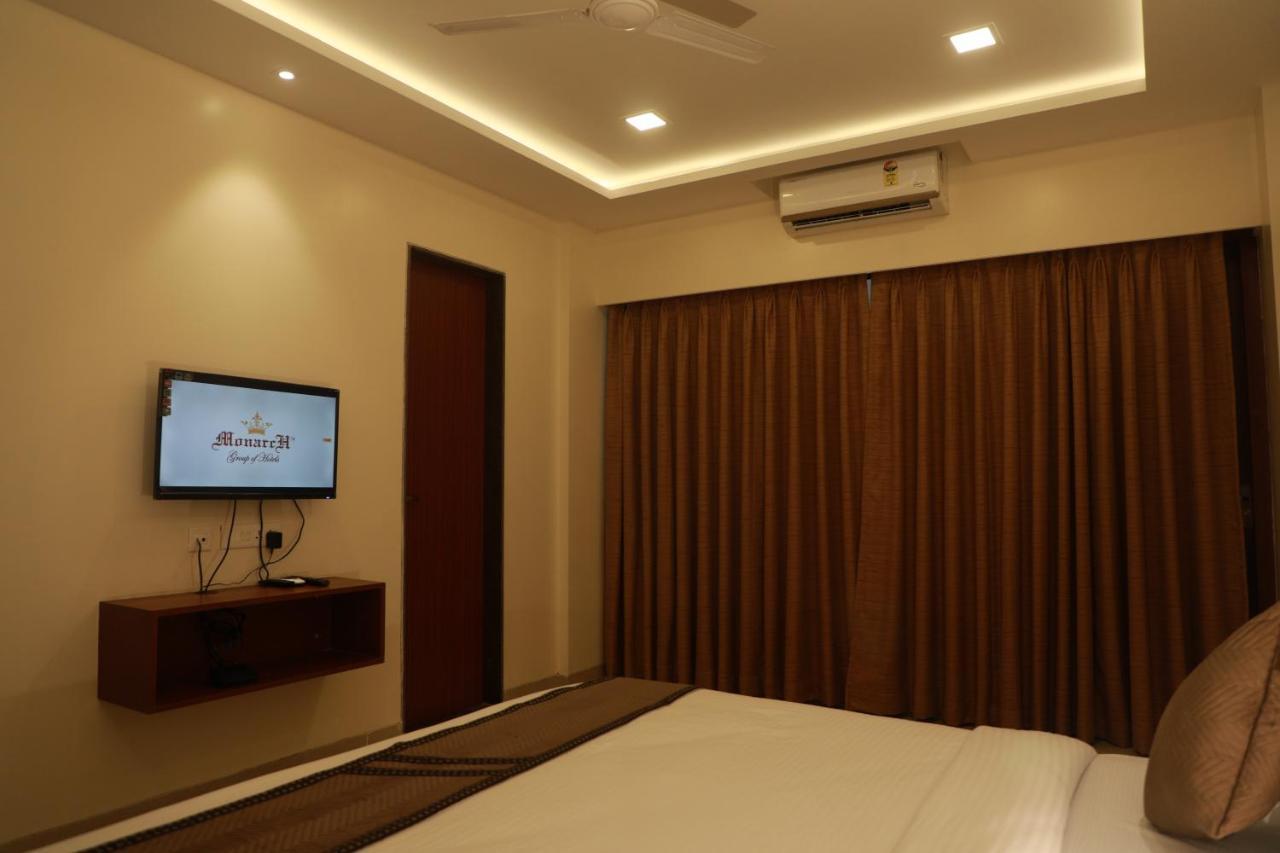 Serenity By Monarch, Baner Pune Méribel Village Exteriér fotografie