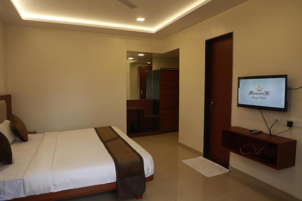 Serenity By Monarch, Baner Pune Méribel Village Exteriér fotografie